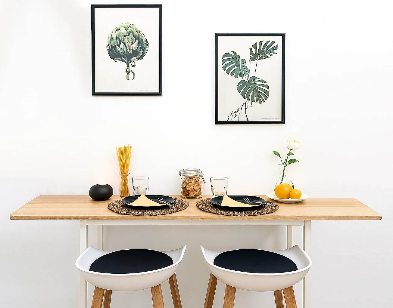 Habitación con baño semi privado con Cama de matrimonio y baño semi privado en Sabadell - Ref. Tu refugio perfecto: habitación doble, baño semiprivado y a pasos del tren