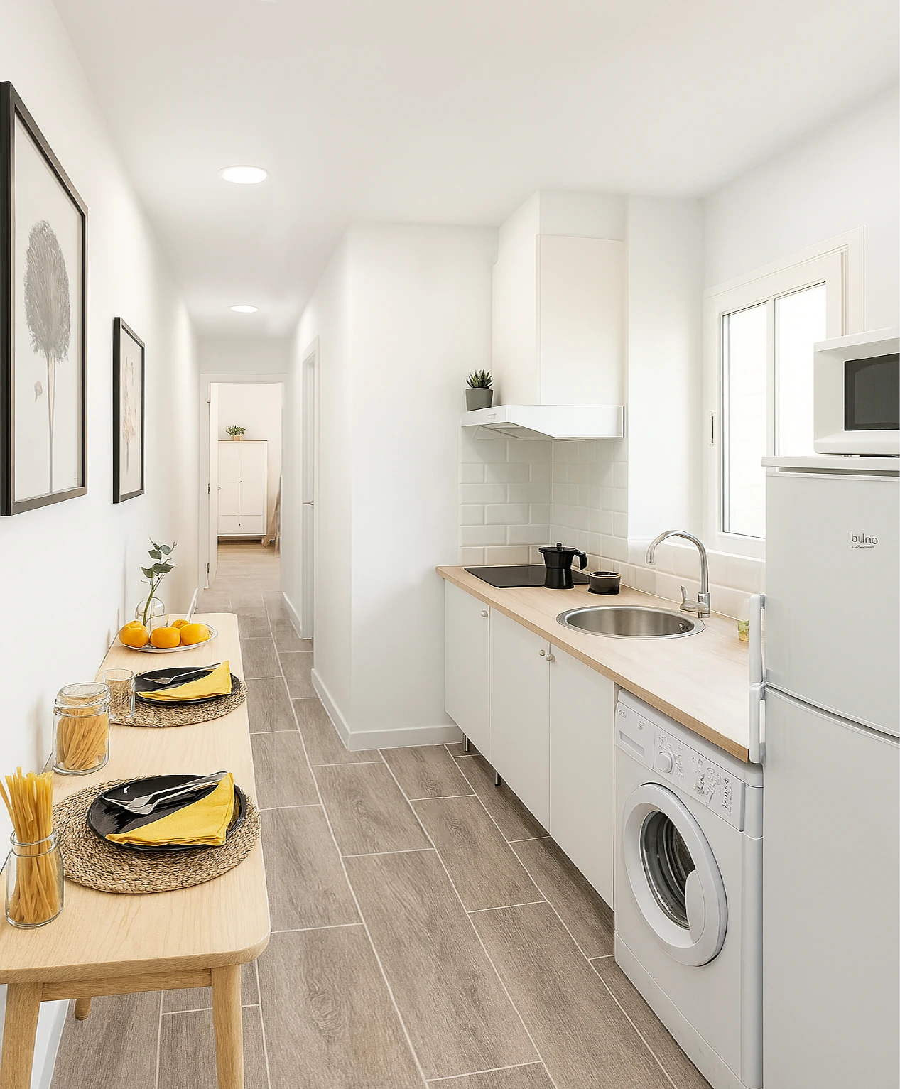 Habitación con baño semi privado con Cama de matrimonio y baño semi privado en Sabadell - Ref. Tu refugio perfecto: habitación doble, baño semiprivado y a pasos del tren